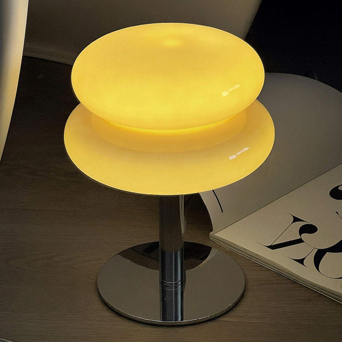 Hecho Colorful Glass Table Lamp