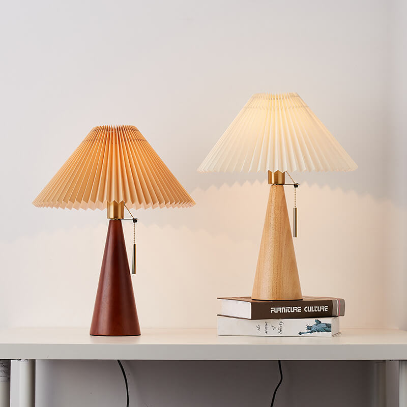 HikariHolz: Minimalist LED Table Lamp with Wooden Base & Fabric Shade – Ideal for Nightstand & Reading Nook