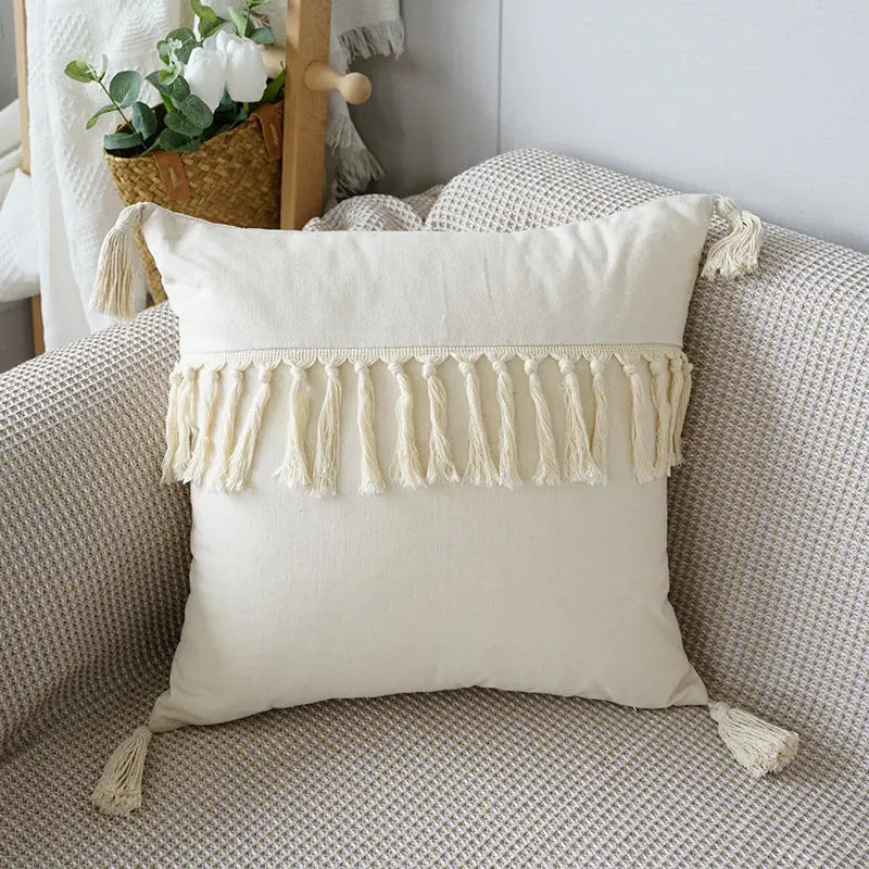 Caelenae - Decorative Throw Pillow with Textured Pattern and Tassels