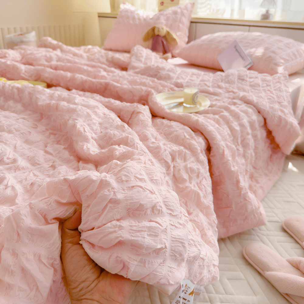 Amphora - Lightweight Breathable Summer Quilt