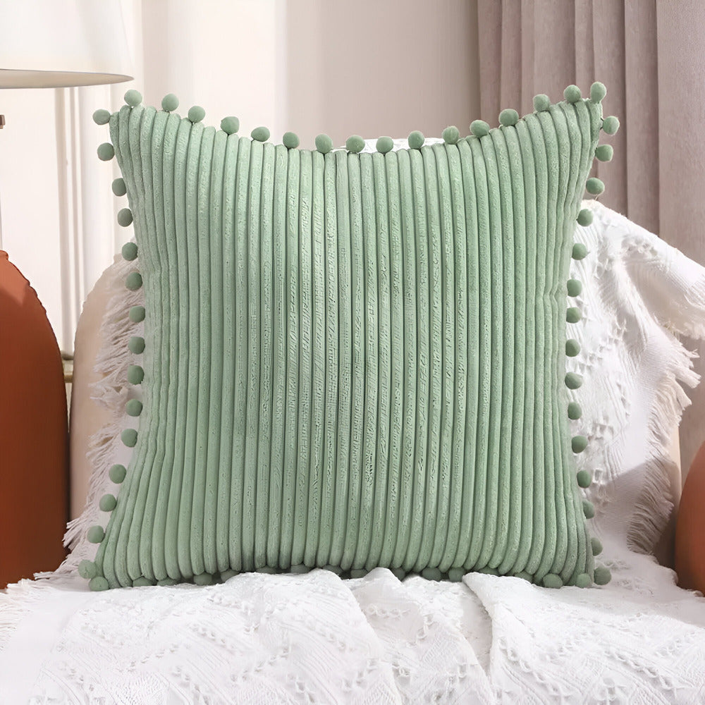 Minthia - Cotton Pillowcase with Tassels