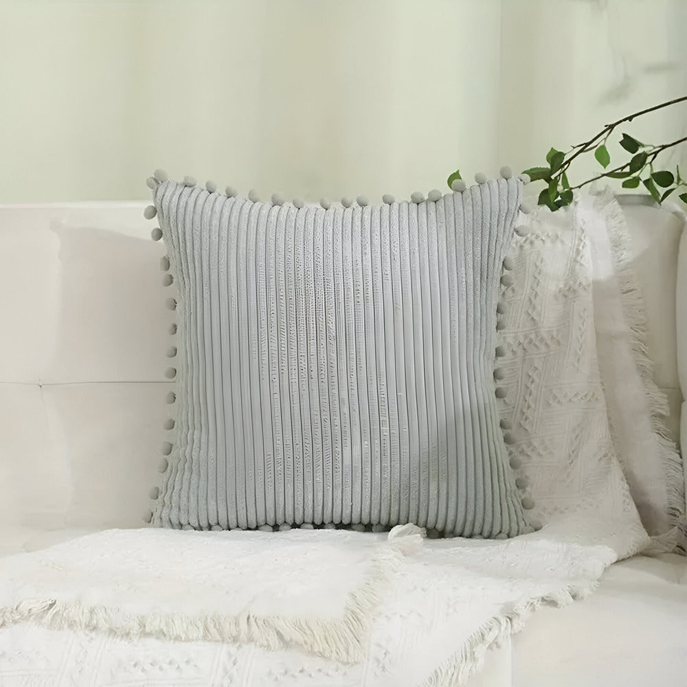 Minthia - Cotton Pillowcase with Tassels