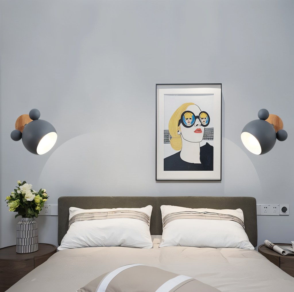 Blinky Wall Lamp | Adjustable Light Direction, Aluminium & Wood