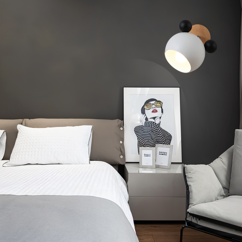 Blinky Wall Lamp | Adjustable Light Direction, Aluminium & Wood