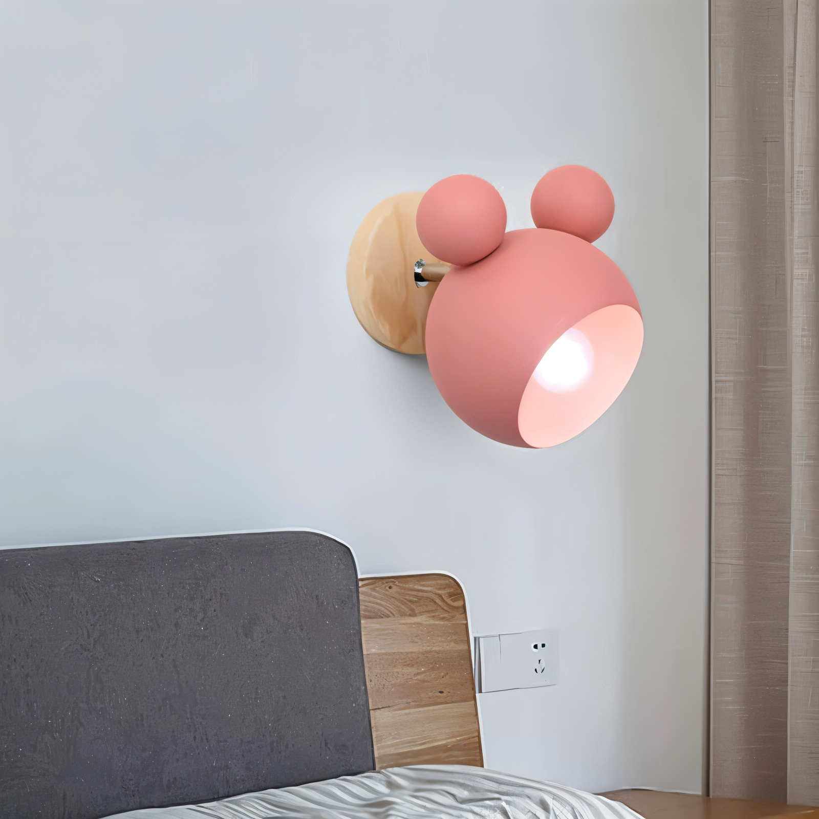 Blinky Wall Lamp | Adjustable Light Direction, Aluminium & Wood