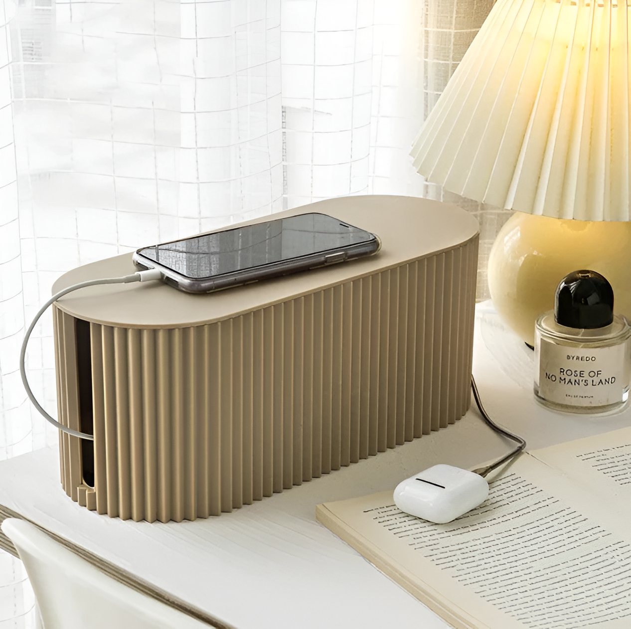 Caliane - Simple Cable Box in Macaron Style