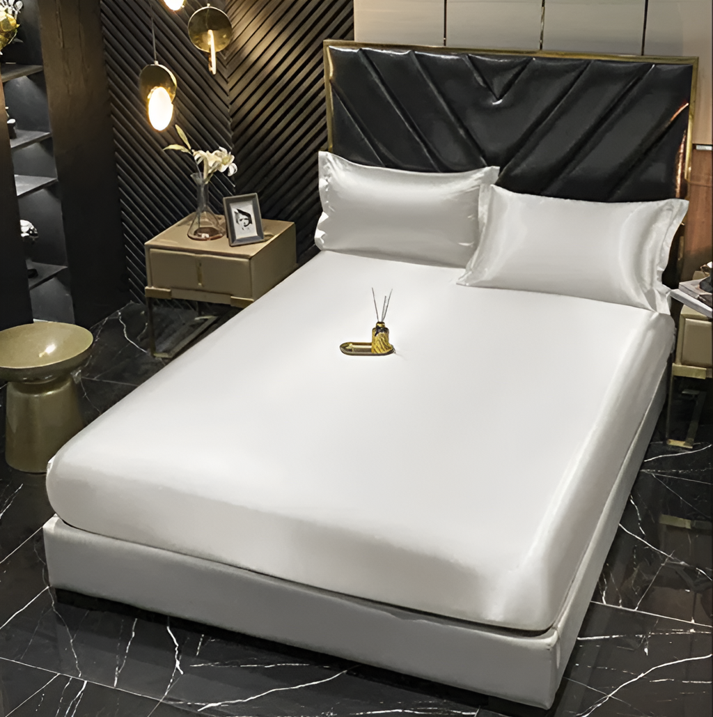 Nerelyra - Silk Duvet Cover
