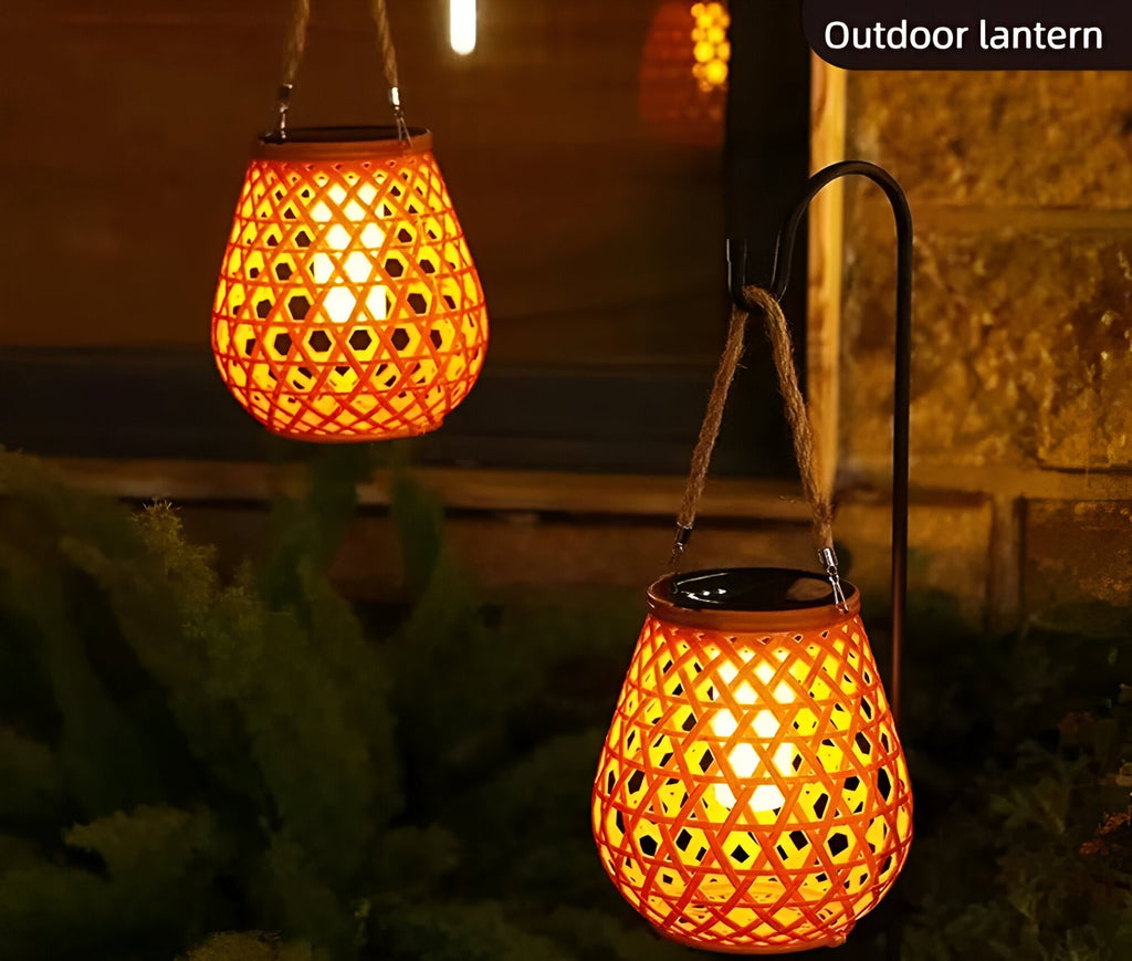 Isavora - Solar Garden Lamp with Woven Bamboo Appearance
