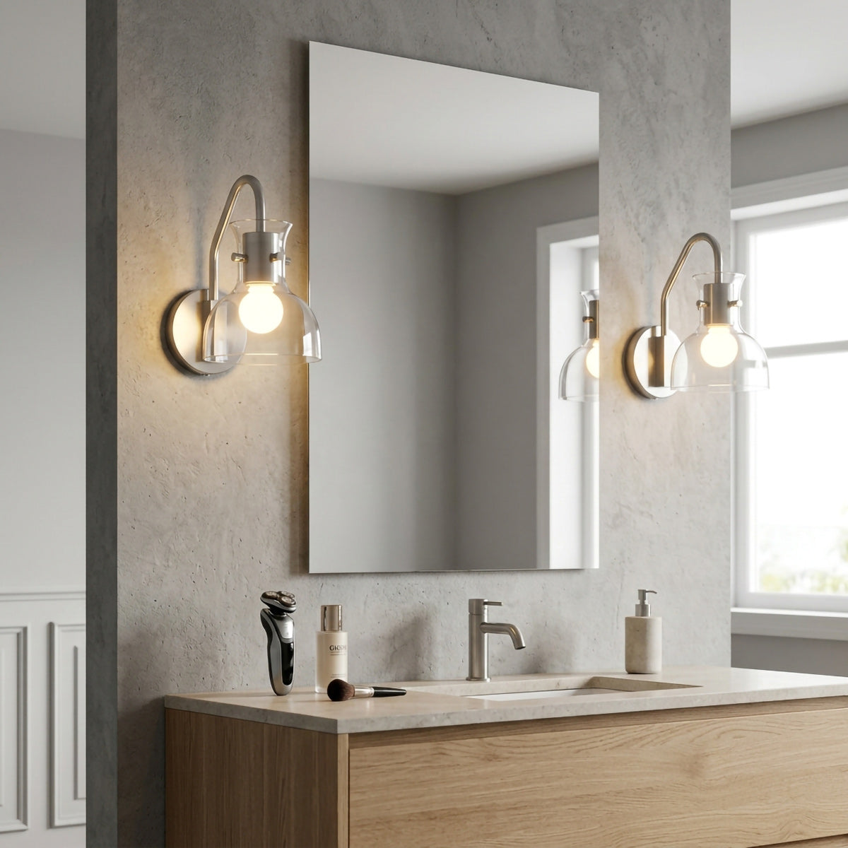 Hyaline Clear Glass Beaker Wall Lamp