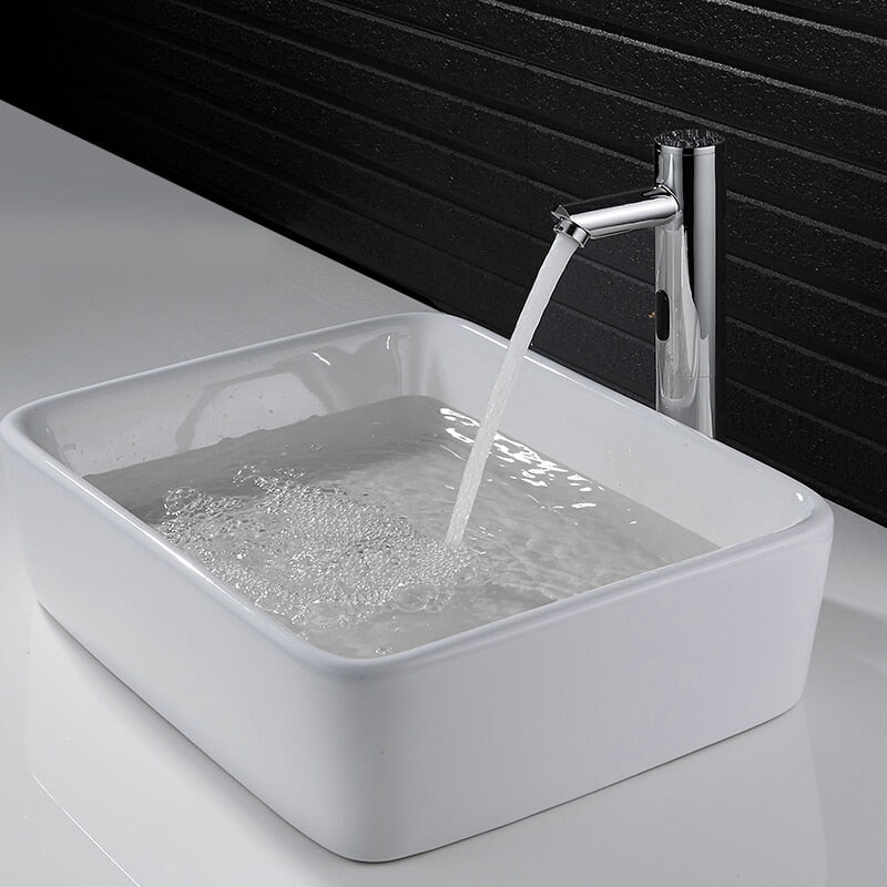 HydroMotion – Intelligent Touchless Sensor Faucet