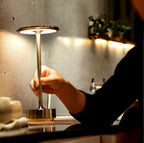 Lumo LED Tafellamp | Draadloos, Touch-Dimbaar Aluminium Design