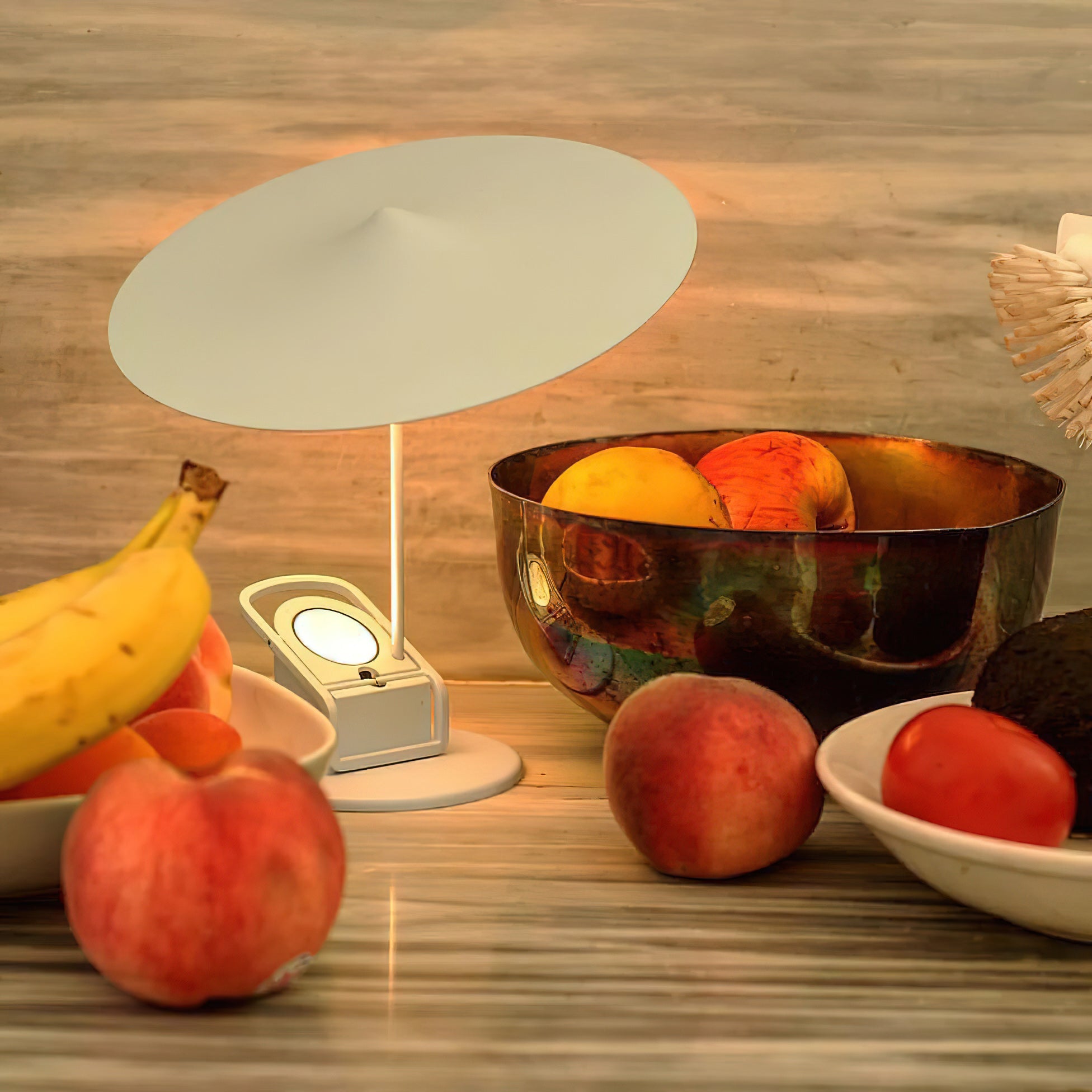 Ile Adjustable Clip-On LED Table Lamp