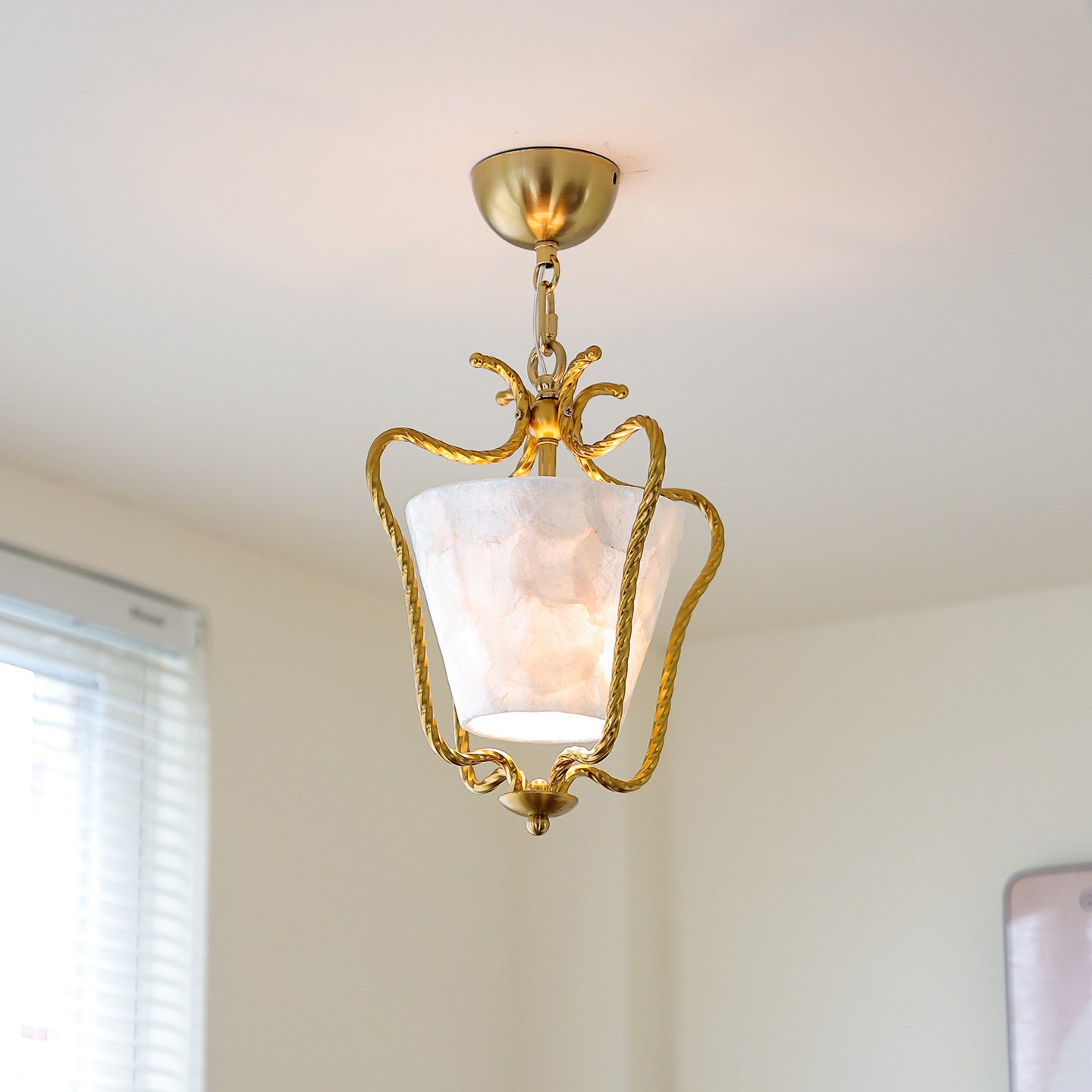 Isla Natural Seashell Flush Mount Ceiling Light