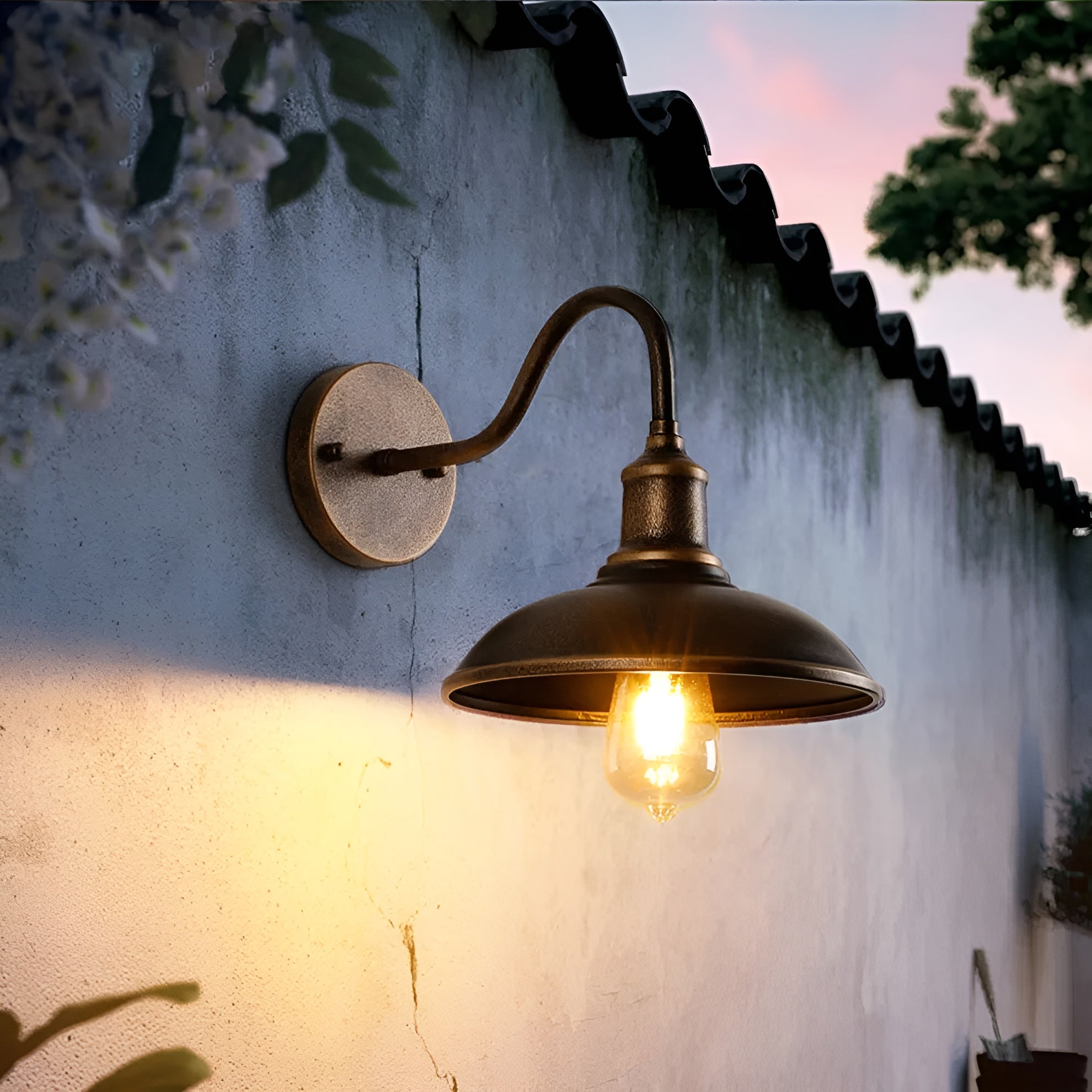 Velric – Outdoor Wall Lamp with Vintage Design