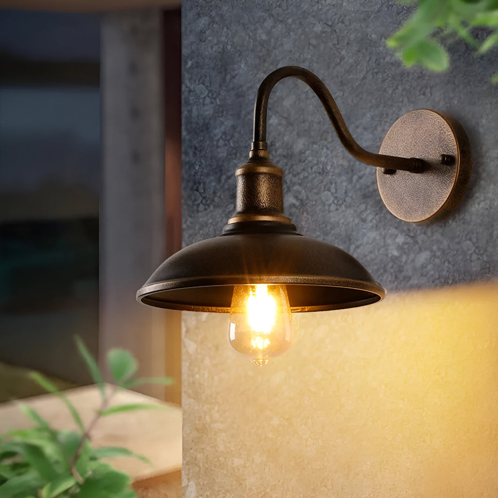 Velric – Outdoor Wall Lamp with Vintage Design
