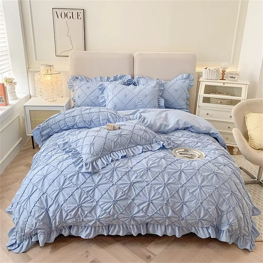 VintageJoy: Romantic Duvet Cover Set – Breathable, Soft & Decorative with Classic Ruffled Look for Home