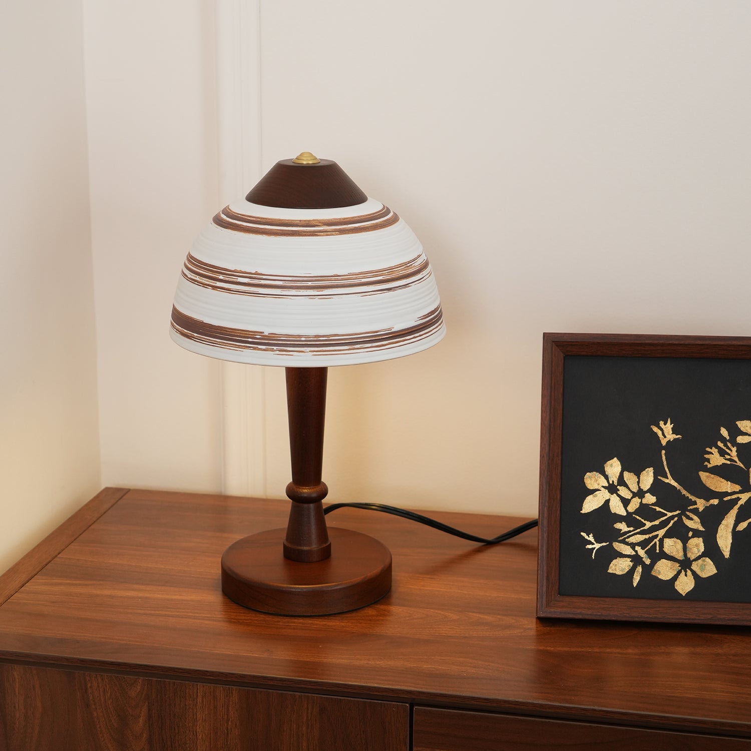 Retro Ceramic and Wood Table Lamp 9.1"