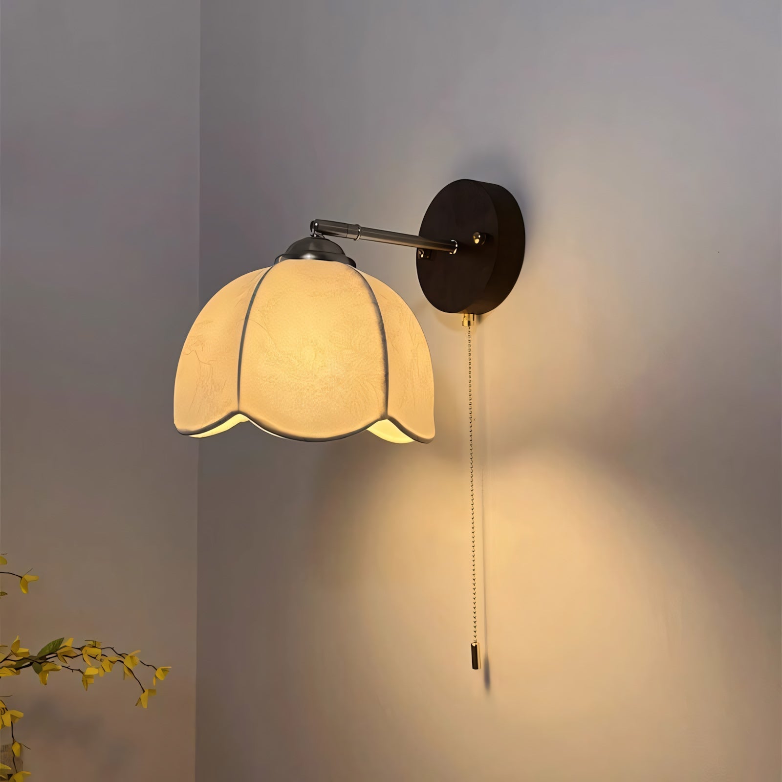 Farmhouse Wood-Backed Dome Wall Sconce