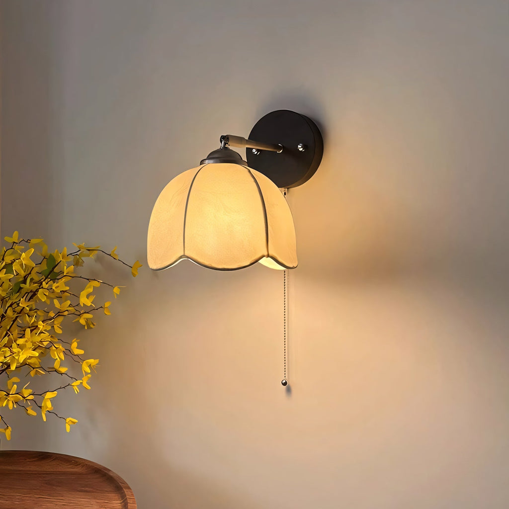 Farmhouse Wood-Backed Dome Wall Sconce