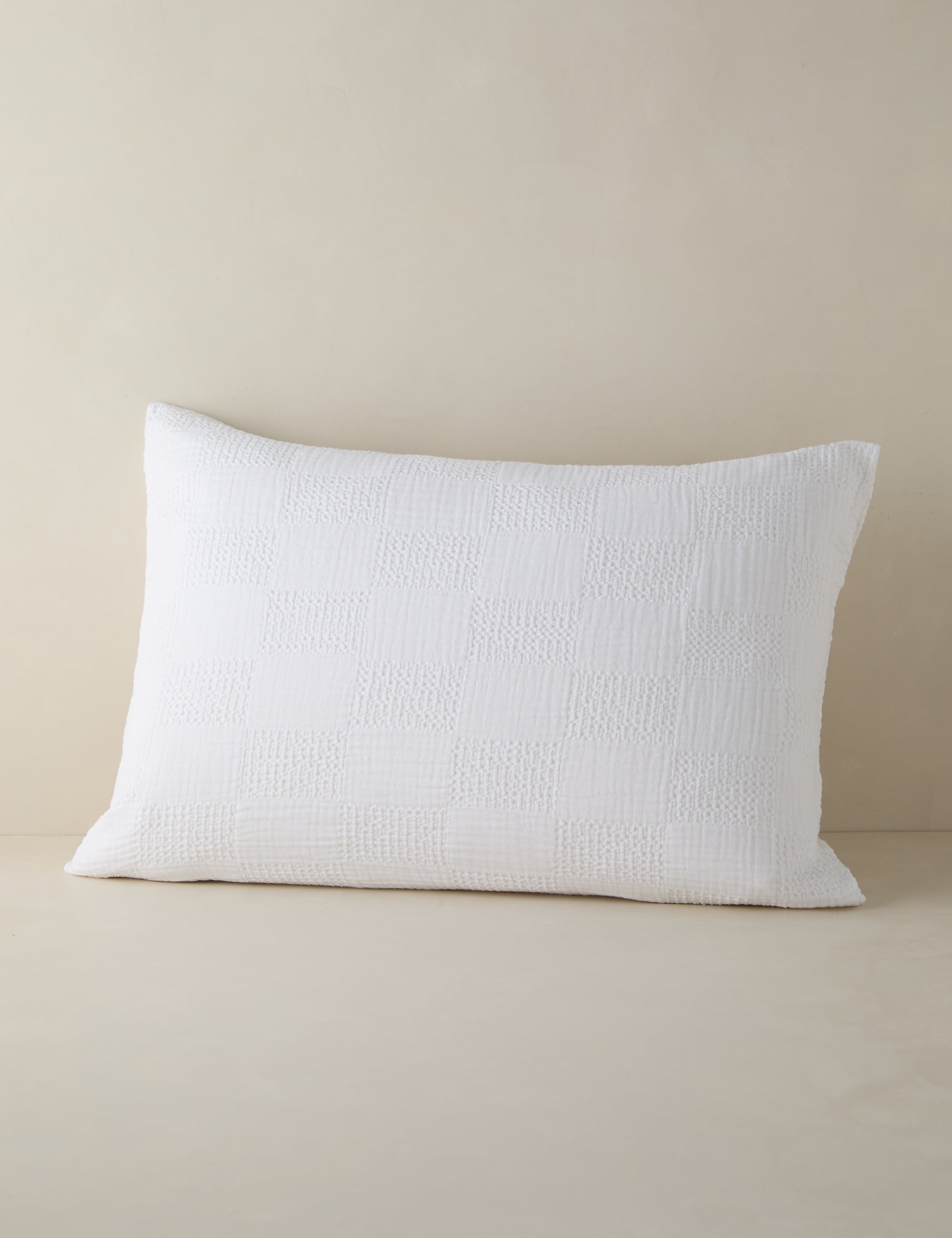 Kairo Textured Cotton Sham | Waffle Gauze Checkerboard Design