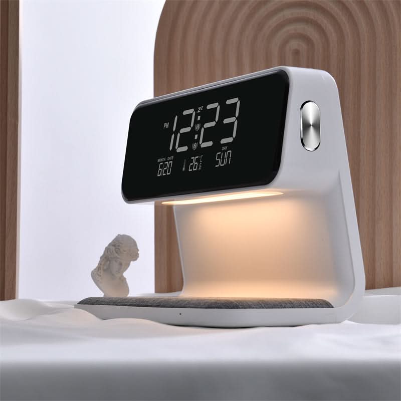 KlarBlick: Modern Desk Clock with Dimmable LED Light & Inductive Charging Station – for Home Office & Nightstand