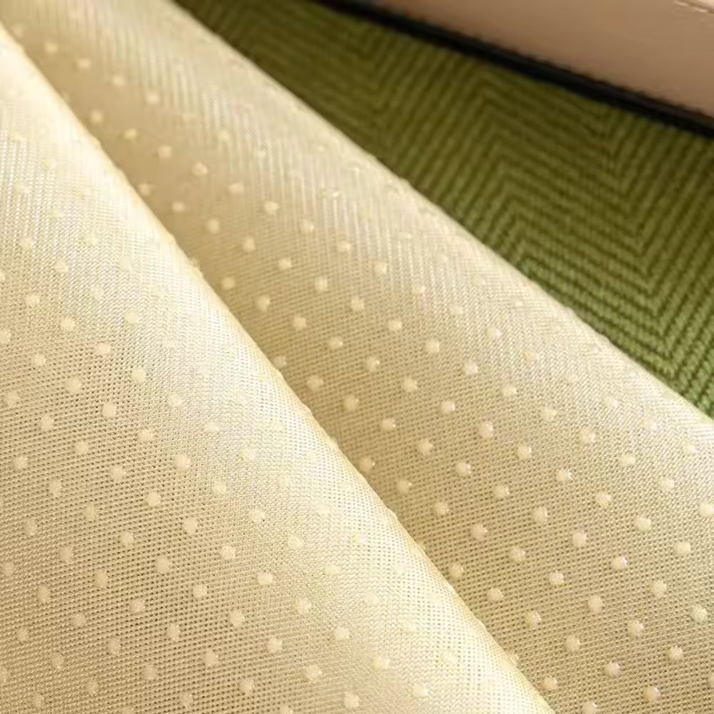 Comfort Shield: Sofa Cover with Solid Color Pattern and Soft Padding – for Living Room and Seating Furniture