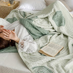 KreisFlair: Cotton blankets in a stylish round design with lightweight cotton quality & easy-care structure – for sofa & bed
