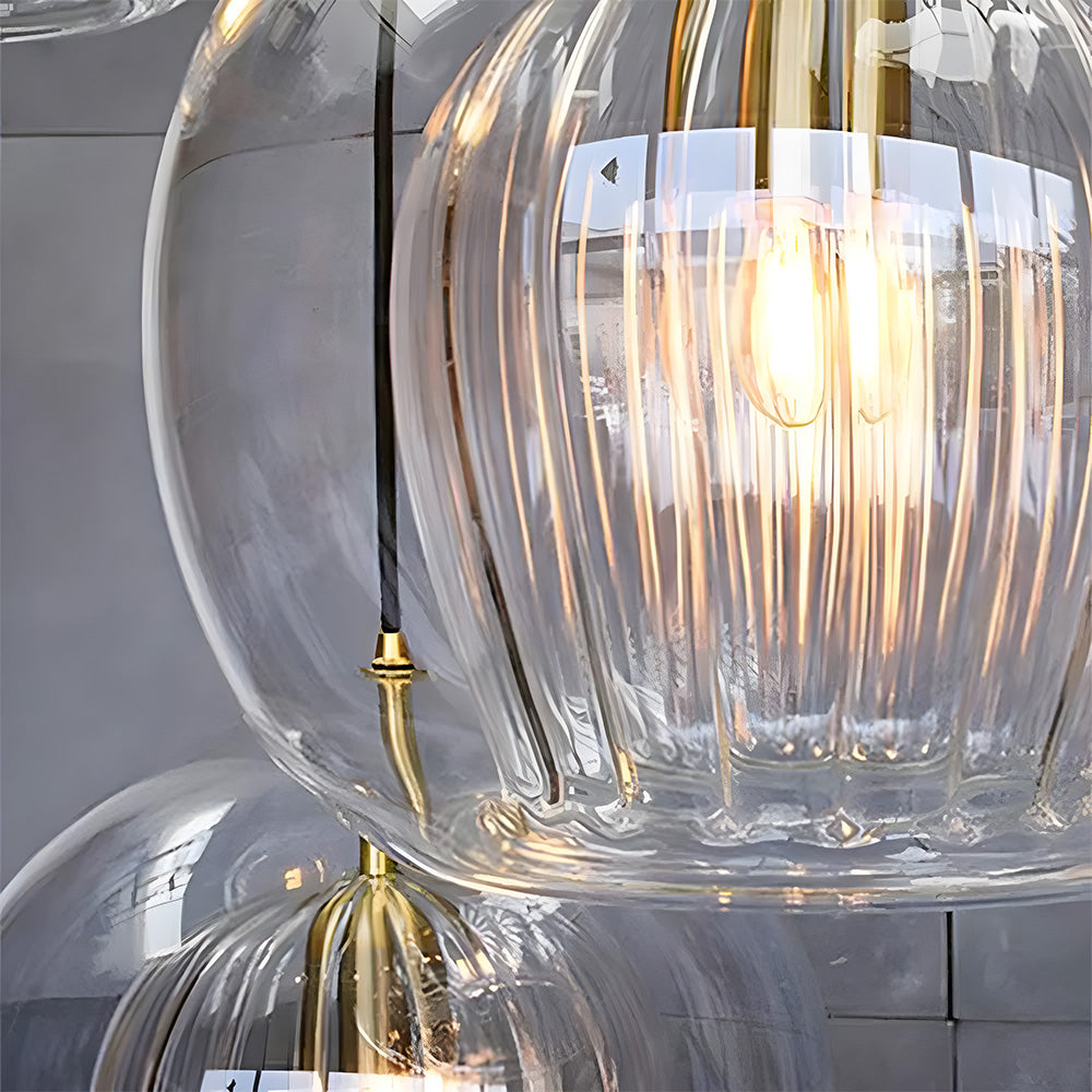 Crystal Ball: Modern Glass Pendant Light in Spherical Shape – Decorative & Timeless for Living & Sleeping Areas