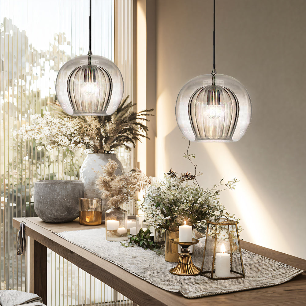 Crystal Ball: Modern Glass Pendant Light in Spherical Shape – Decorative & Timeless for Living & Sleeping Areas