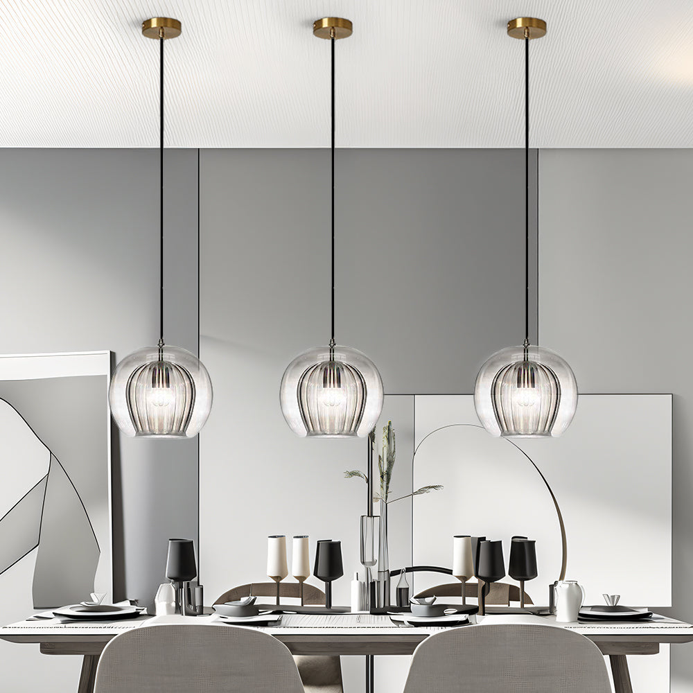 Crystal Ball: Modern Glass Pendant Light in Spherical Shape – Decorative & Timeless for Living & Sleeping Areas