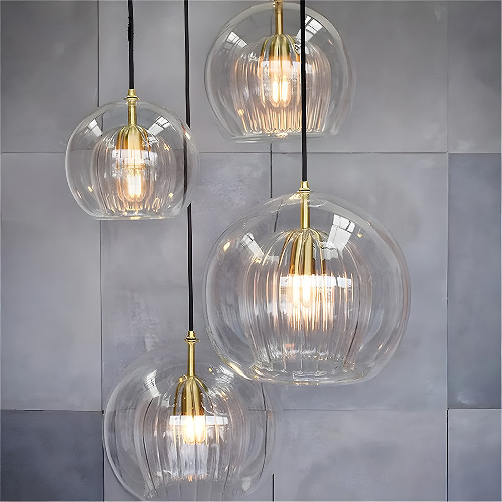 Crystal Ball: Modern Glass Pendant Light in Spherical Shape – Decorative & Timeless for Living & Sleeping Areas