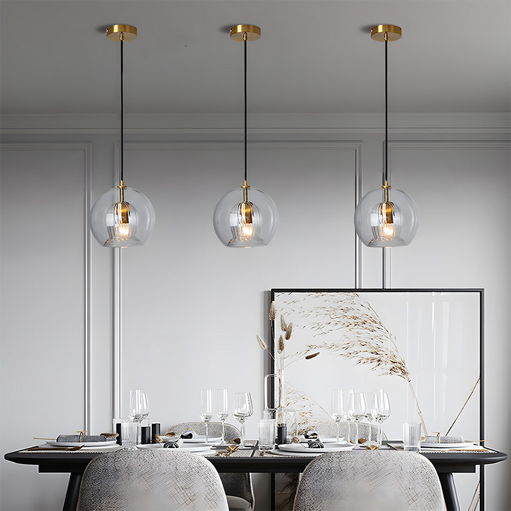Crystal Ball: Modern Glass Pendant Light in Spherical Shape – Decorative & Timeless for Living & Sleeping Areas