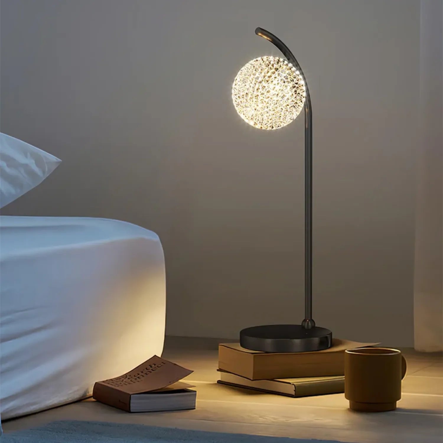 Isavelle – Crystal Table Lamp with Sparkling Light Play