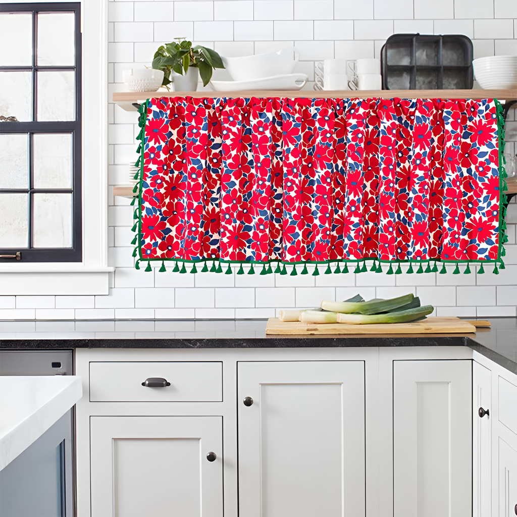 KitchenBlossom: Curtains in Country Style with Floral Pattern & Tassels – Light Filtering for Cabinets & Kitchen Windows