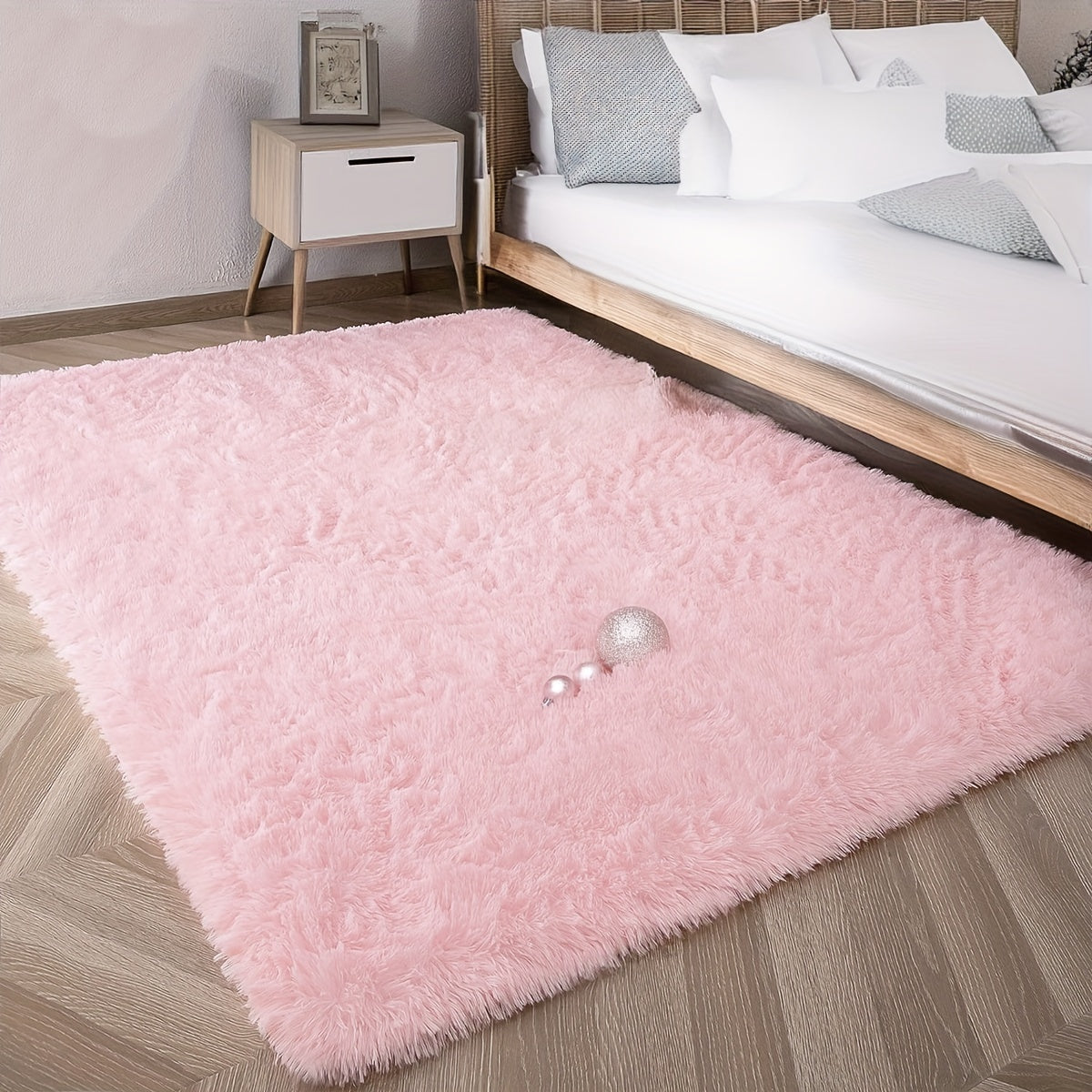 KuschelFarb: Soft High-Pile Carpet in a Modern Gradient Design Made of Polyester – Ideal for Living Spaces & Bedside