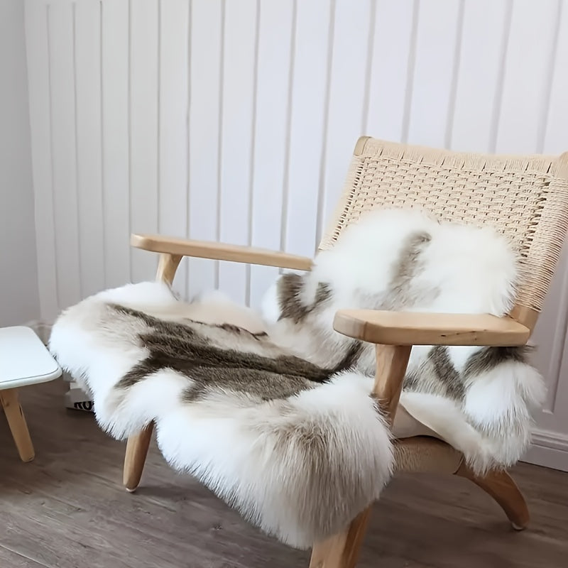 KuschelHorn: Fluffy rug made of faux fur with a light texture & decorative look – for balconies & living spaces