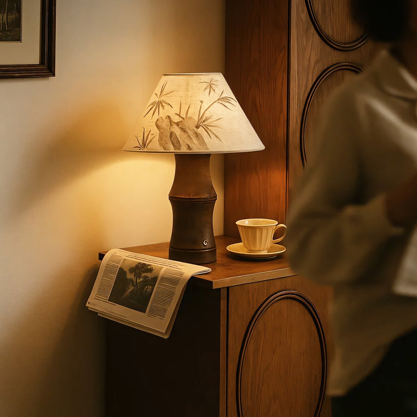 Bamboo-Inspired Rechargeable Table Lamp