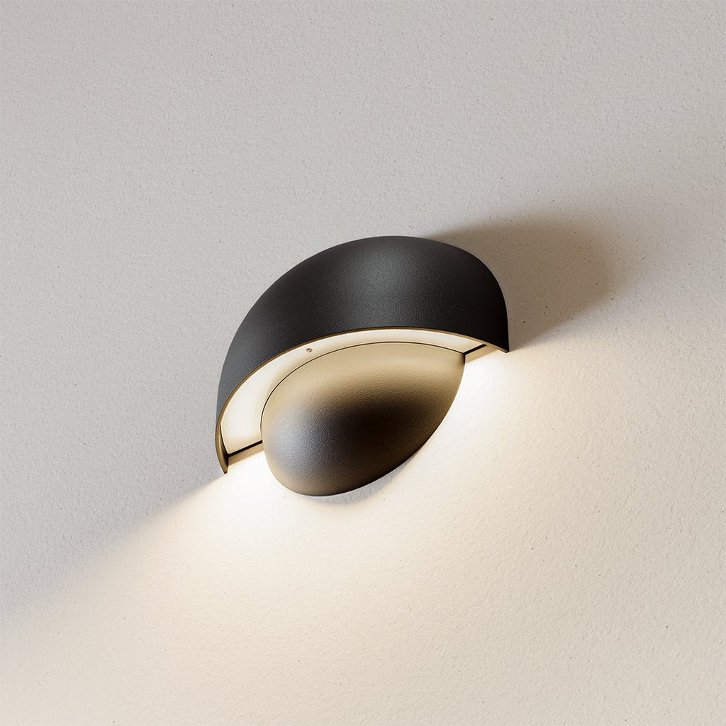 Luna LED Wall Light | Elegant Design, Indoor/Outdoor Use