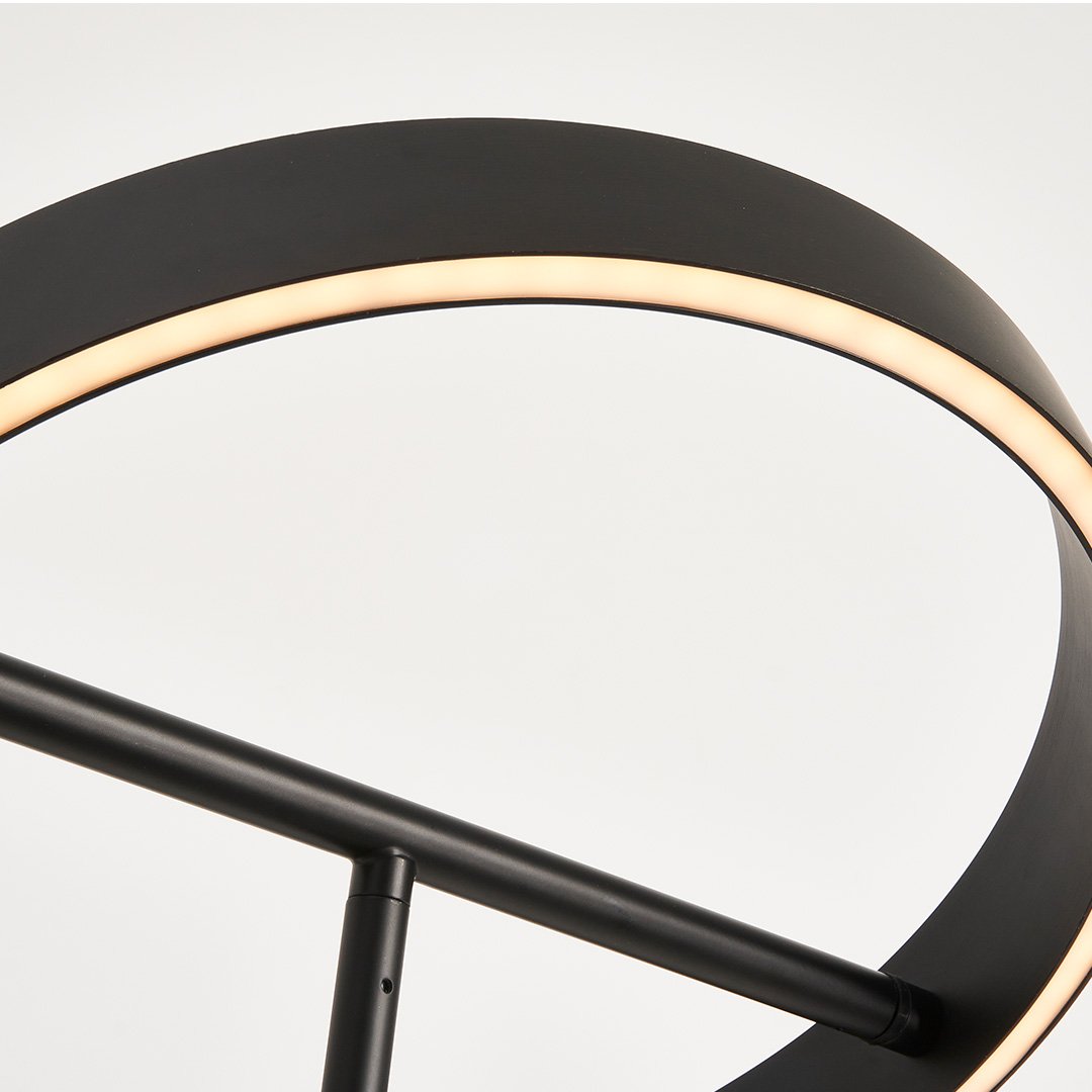 Sola LED Floor Lamp | Stepless Dimming, Adjustable Colour Temperature
