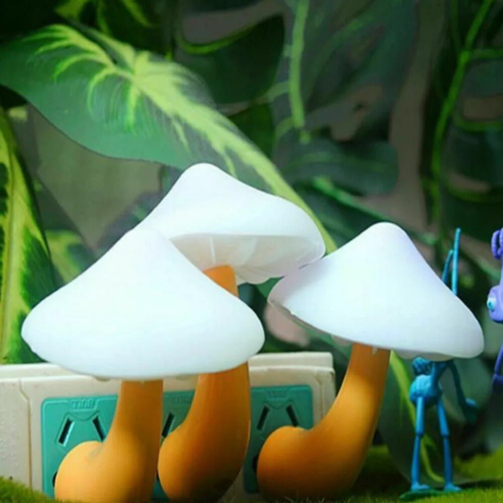 LED Mushroom Night Light, 0.6W Power, 110-240V Voltage, Color-Changing LED