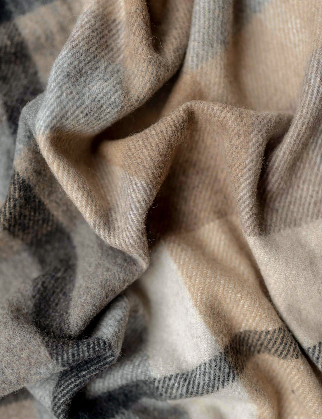 Bello Recycled Wool Throw | Soft, Durable Twill Weave