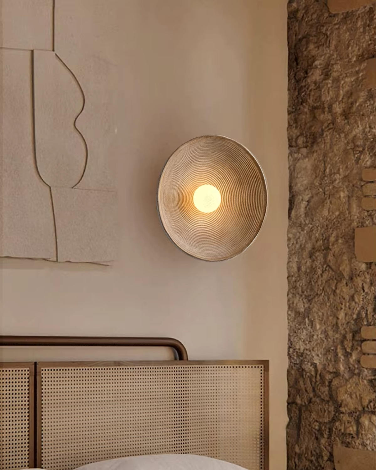 Minimalist Glass Round Wall Sconce 1-Light