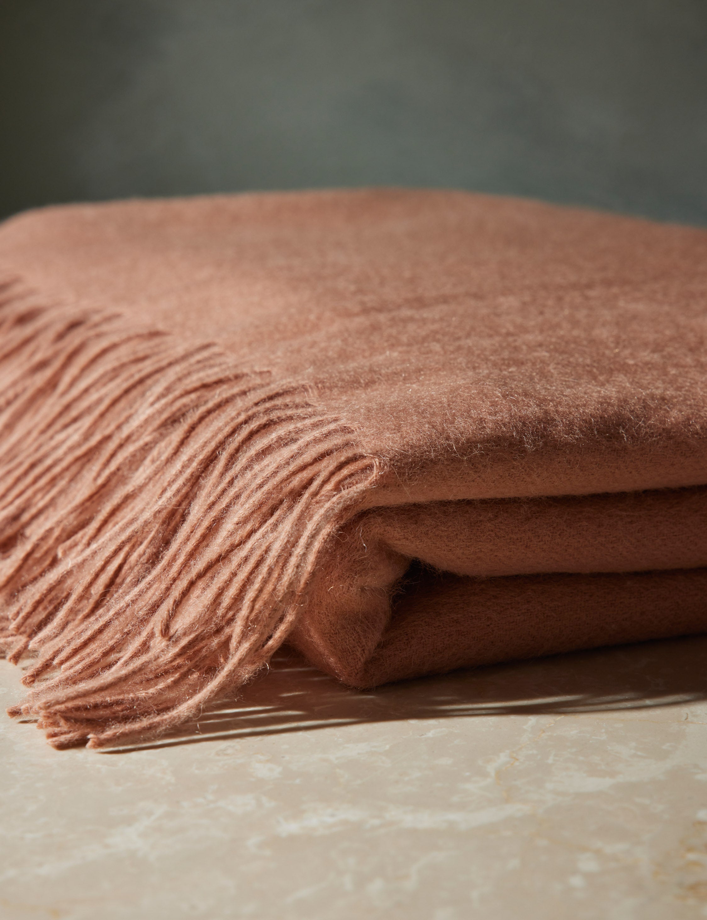Luna Lambswool Throw | Soft, Hypoallergenic Natural Fiber