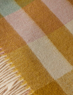 Luna Lambswool Throw | Soft, Hypoallergenic Natural Fiber