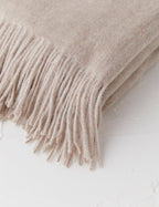 Bello Lambswool Throw | Hypoallergenic, Soft Natural Fiber