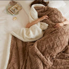 Lambswool-Style Fleece Winter Blanket – Soft and Warmest Blanket for Sofa and Bed, Cozy Comfort for Cold Days