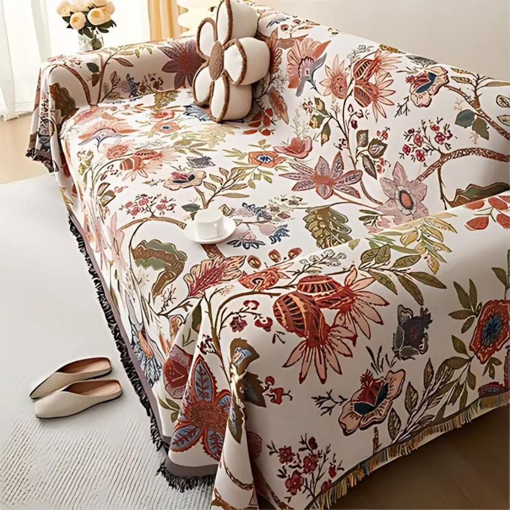 Rural Charm: Sofa Throw with Floral Pattern & Decorative Tassels – for Living Room & Couch