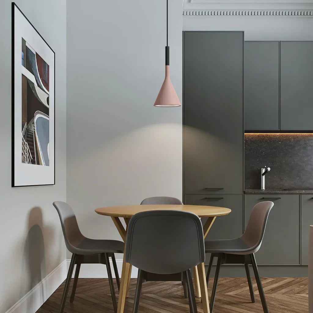 LavalIndustrie: Concrete Pendant Light in Modern Industrial Design with Metal Accents – for Dining Room & Living Space