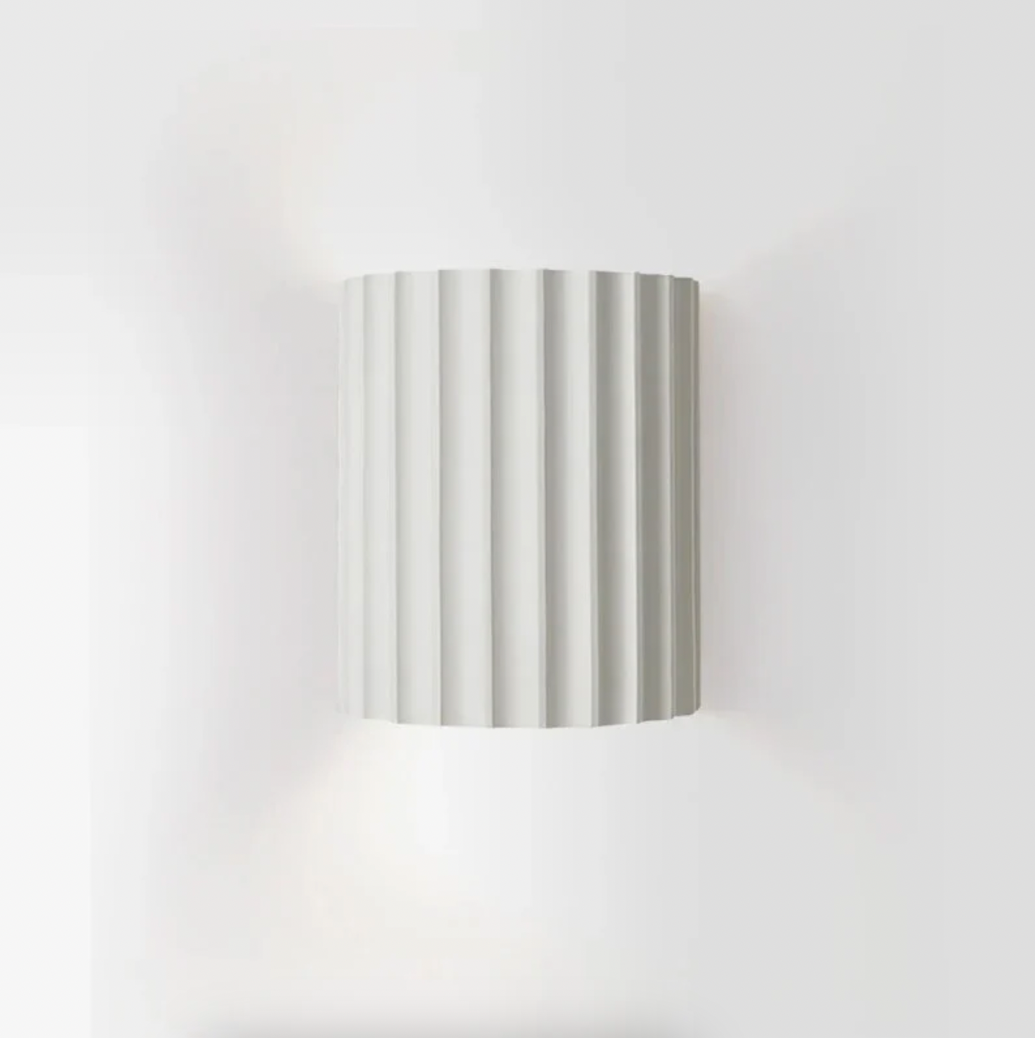 LightArt: Modern Wall Lamp Made of Resin – Stylish LED Design Lamp for Living Room & Bedroom