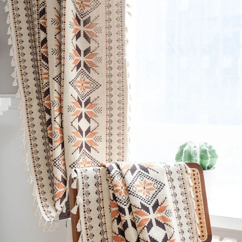 LightDream: Geometric Boho-Style Curtain with Tassels – Stylish & Easy to Care for Bedrooms